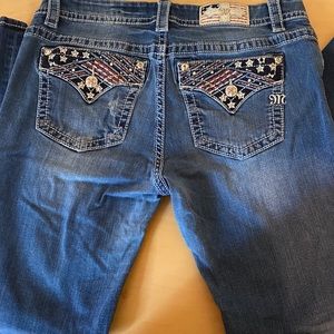 Miss Me Mid Rise Easy Boot 31x31